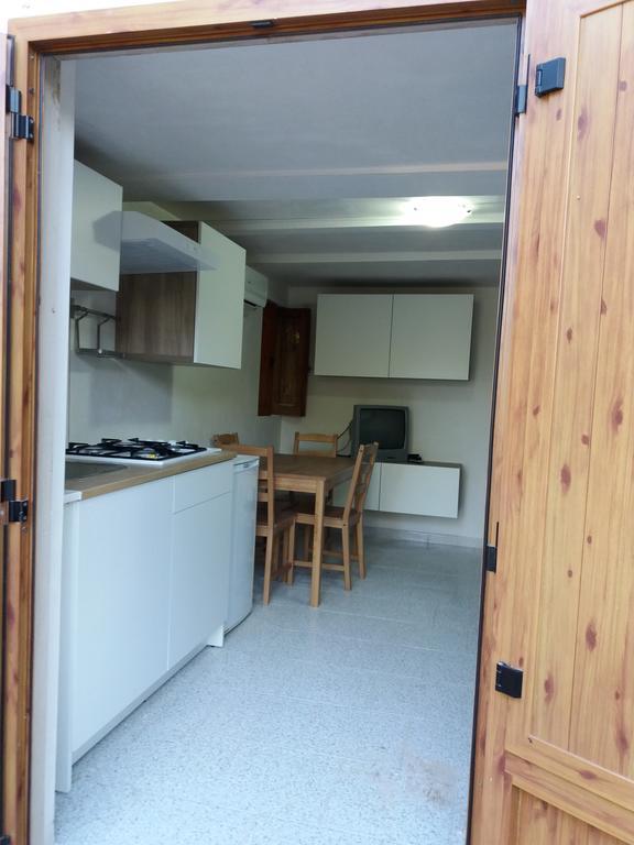Villino Del Duca Apartment เปสคีชี ภายนอก รูปภาพ